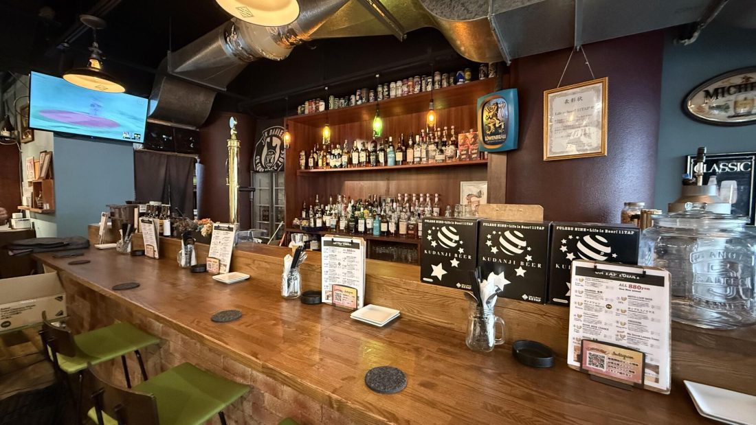 ▲ビール以外にもウイスキーや焼酎、ワイン、カクテルもある