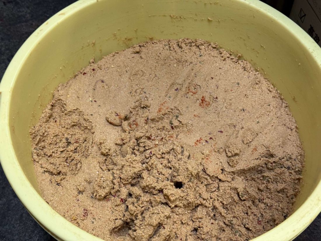 ▲ぬか漬けやぬかだきにチャレンジしたい人のために、ぬか床の販売もしている